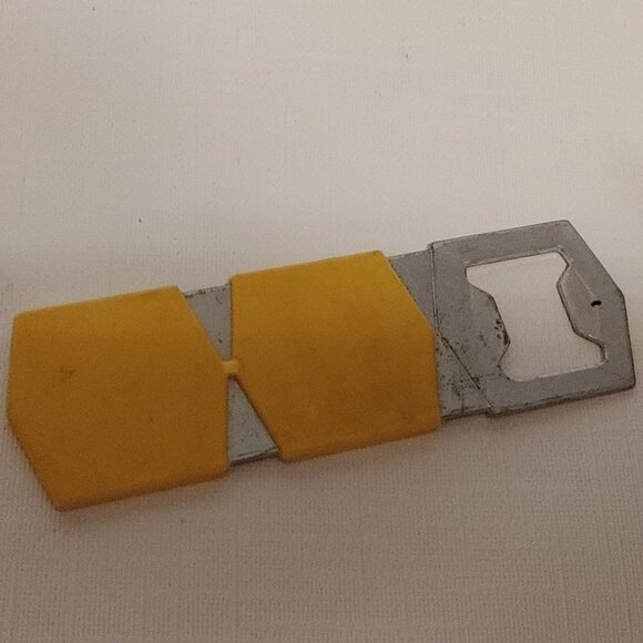 VINTAGE MOLSON GOLDEN ALE "Make it a golden" Beer Bottle Opener - Picture 2 of 3